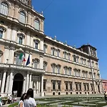 Duomo Of Comfortable Modena