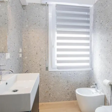 Duomo Of Comfortable *