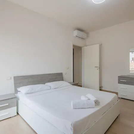 Duomo Of Comfortable Modena